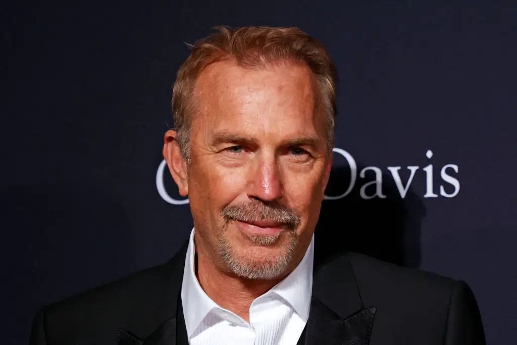 ‘He Wants a Young Chick’ Kevin Costner's Inner Circle Reportedly