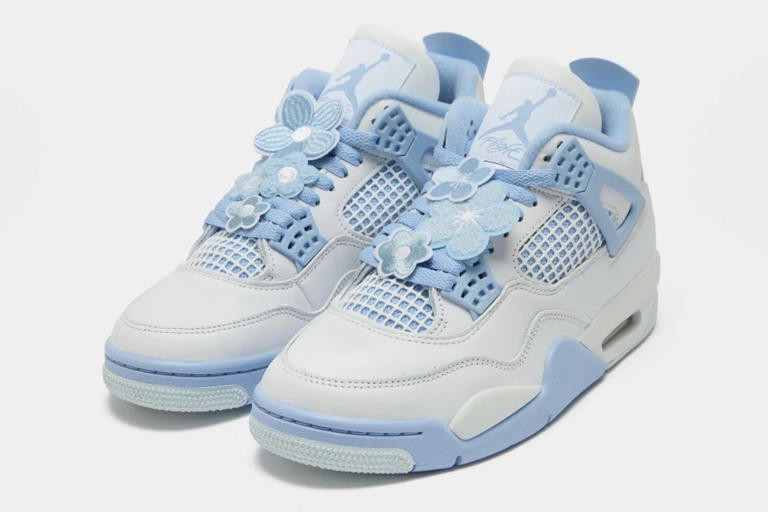 Air Jordan 4 GS “Blue Chill” Lands In November