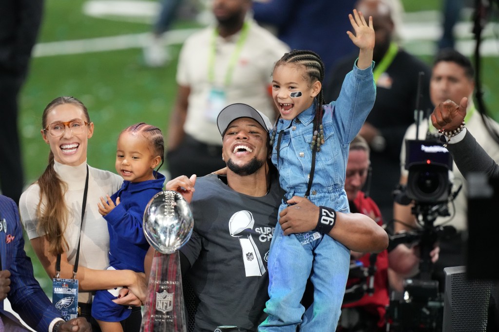 Saquon Barkley’s fiancée Anna Congdon reacts to his historic 41