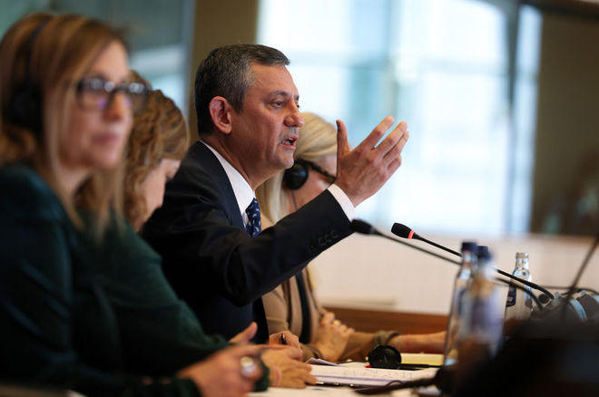 Özgür Özel, Avrupa Parlamentosunda konuştu