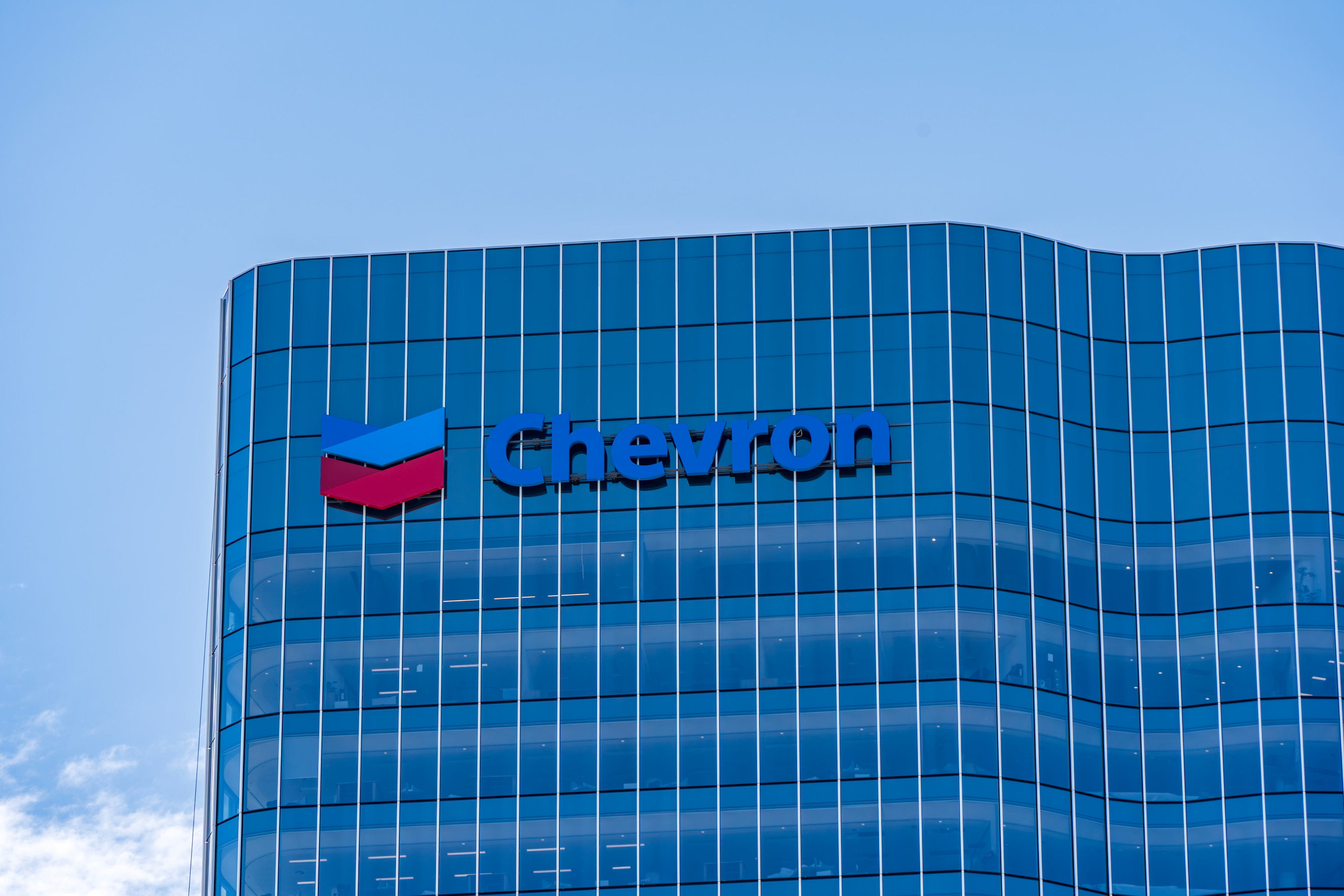 Fin de operaciones en Venezuela; la postura de Chevron ante la decisión ...