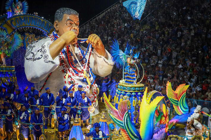 Beija-Flor faturou o seu 15º título do carnaval do Rio. Foto: Pedro Kirilos/Estadão