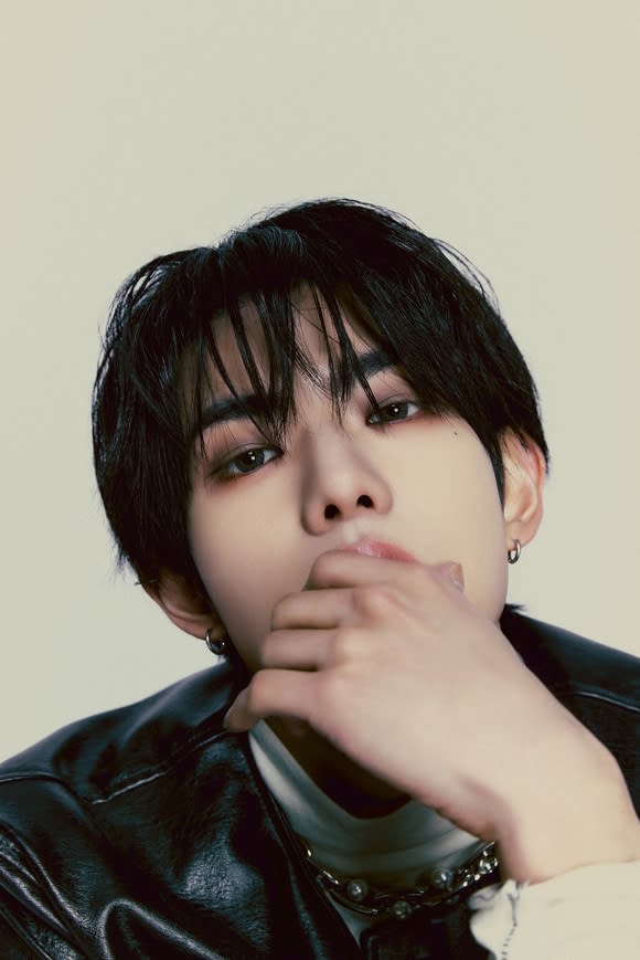 FANTASY BOYS ヒカル、坊主頭に破格イメチェン！4thミニアルバム