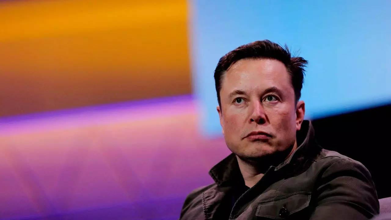 Elon Musk criticizes gender-affirming surgeries, cites mental health