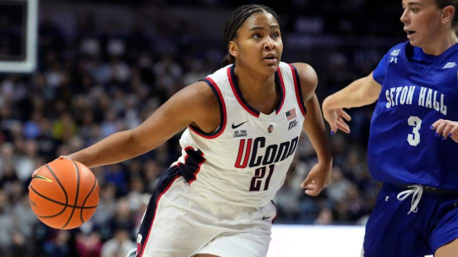 Women's College Basketball Award Watch: Who is Sarah Strong's biggest ...