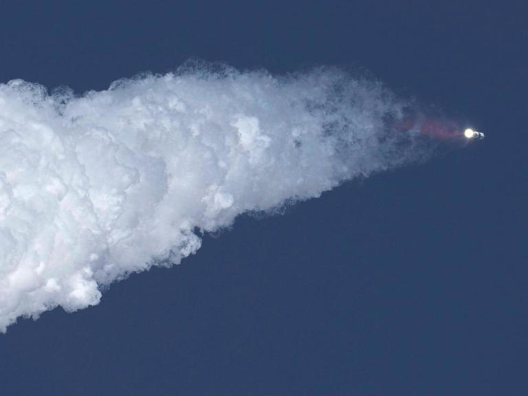 SpaceX's mega rocket Starship makes a test flight from Starbase in Boca Chica, Texas, March 6, 2025.