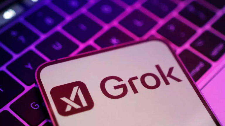 "Trump is a Putin-compromised asset": Elon Musk’s AI chatbot Grok
