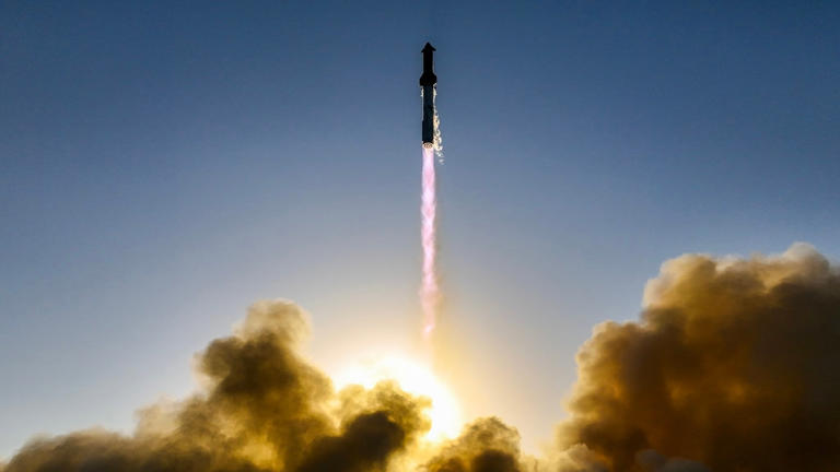 IA: por qué la fusión de SpaceX y XAI busca llevar los data centers ...