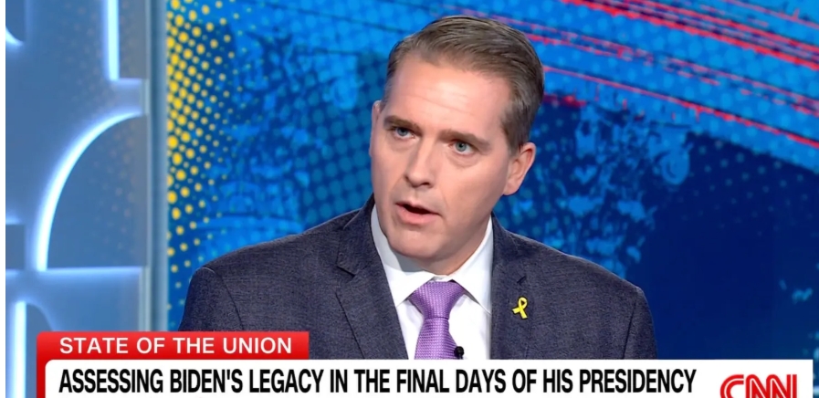 Conservative CNN Host Gets a Raise Amid Network Layoffs