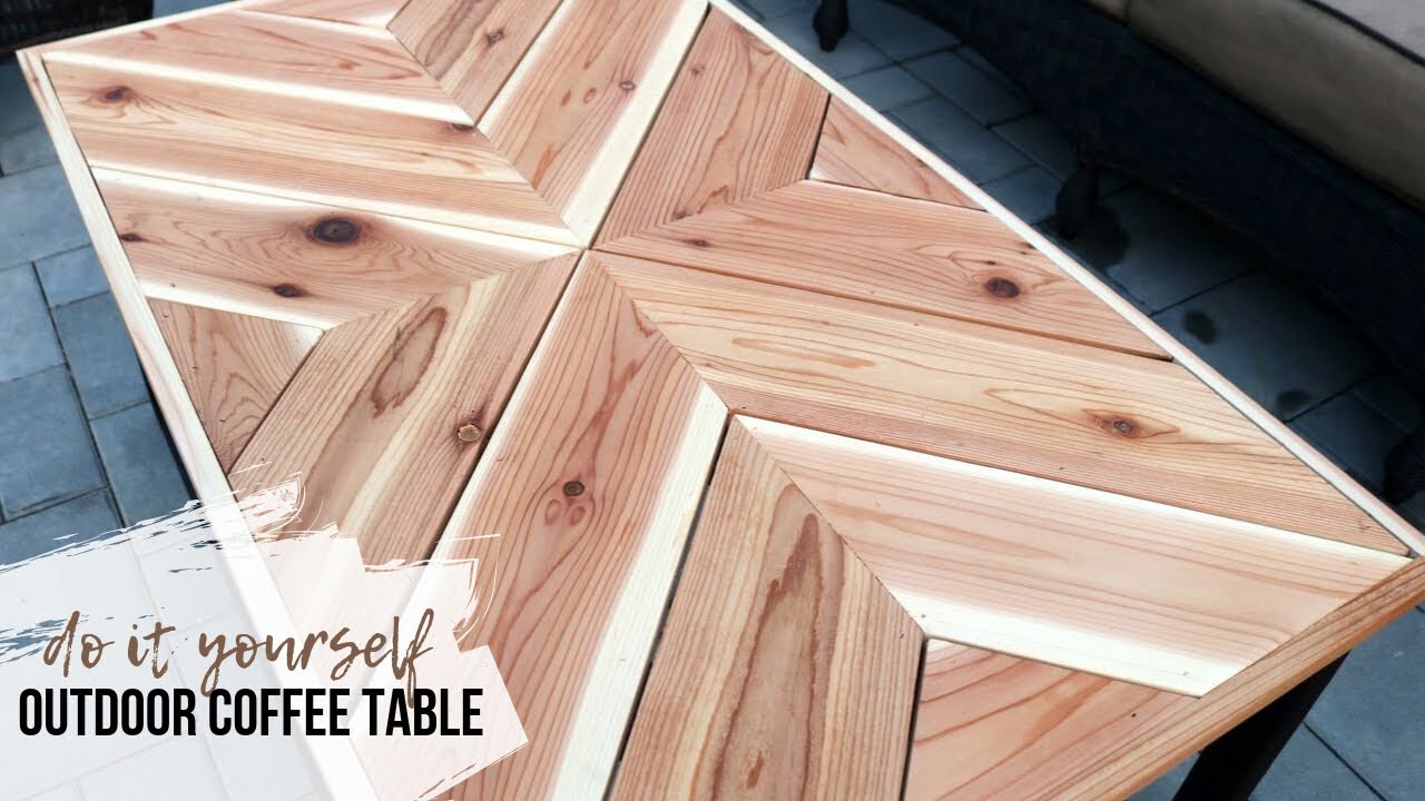 DIY Outdoor Chevron Coffee Table