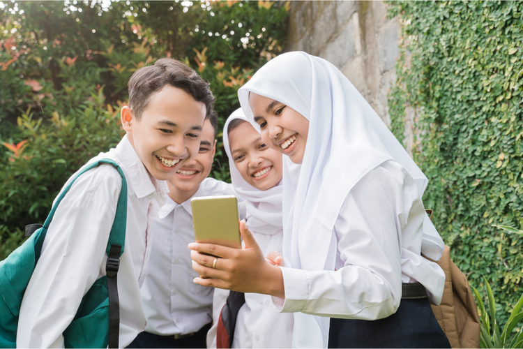Daftar Masuk PTN 2025 Kini Gunakan Hasil Tes Standar Pemda