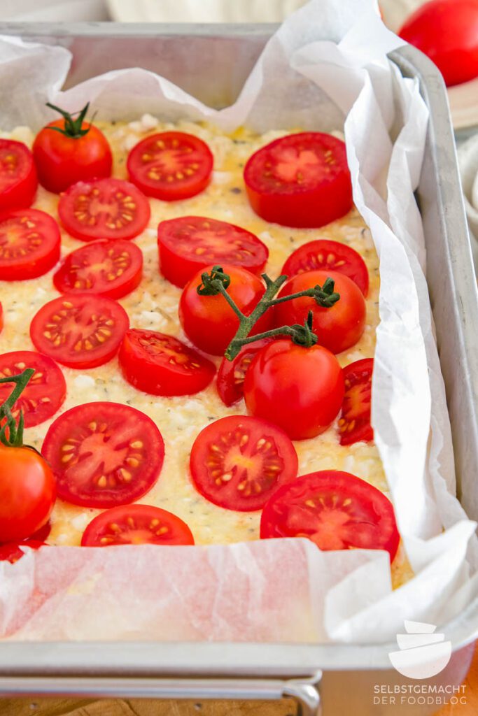 Hüttenkäse Auflauf mit Tomaten (Low-Carb)