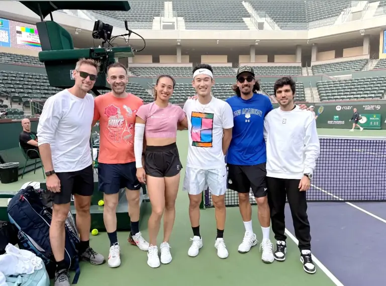 拒绝拉郎配!郑钦文大方回应与小两岁商竣程的关系:特别的纯友谊