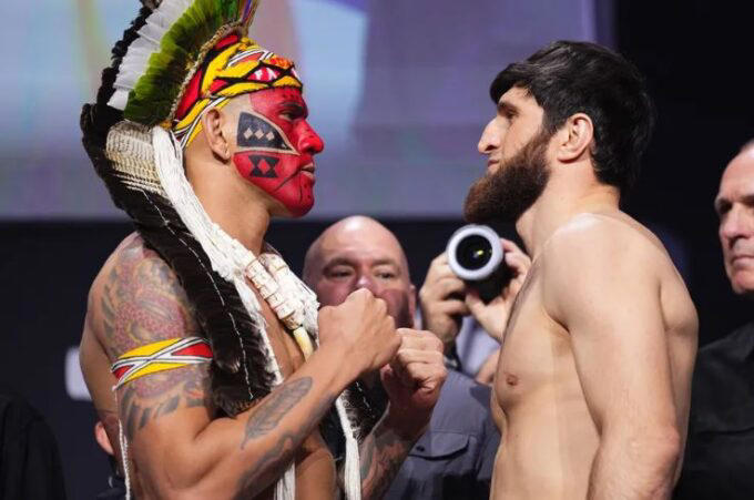 Poatan e Ankalaev em encarada antes do UFC 313. Foto: Reprodução Instagram UFC