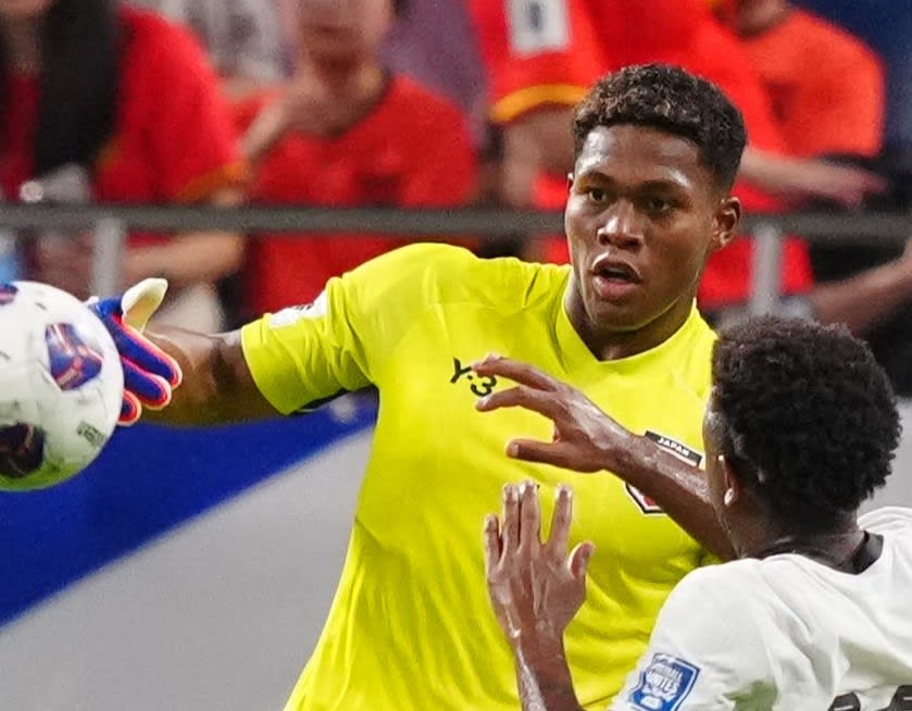 23 スポーツ 鈴木彩艶 サッカー日本代表 パルマカルチョ1913