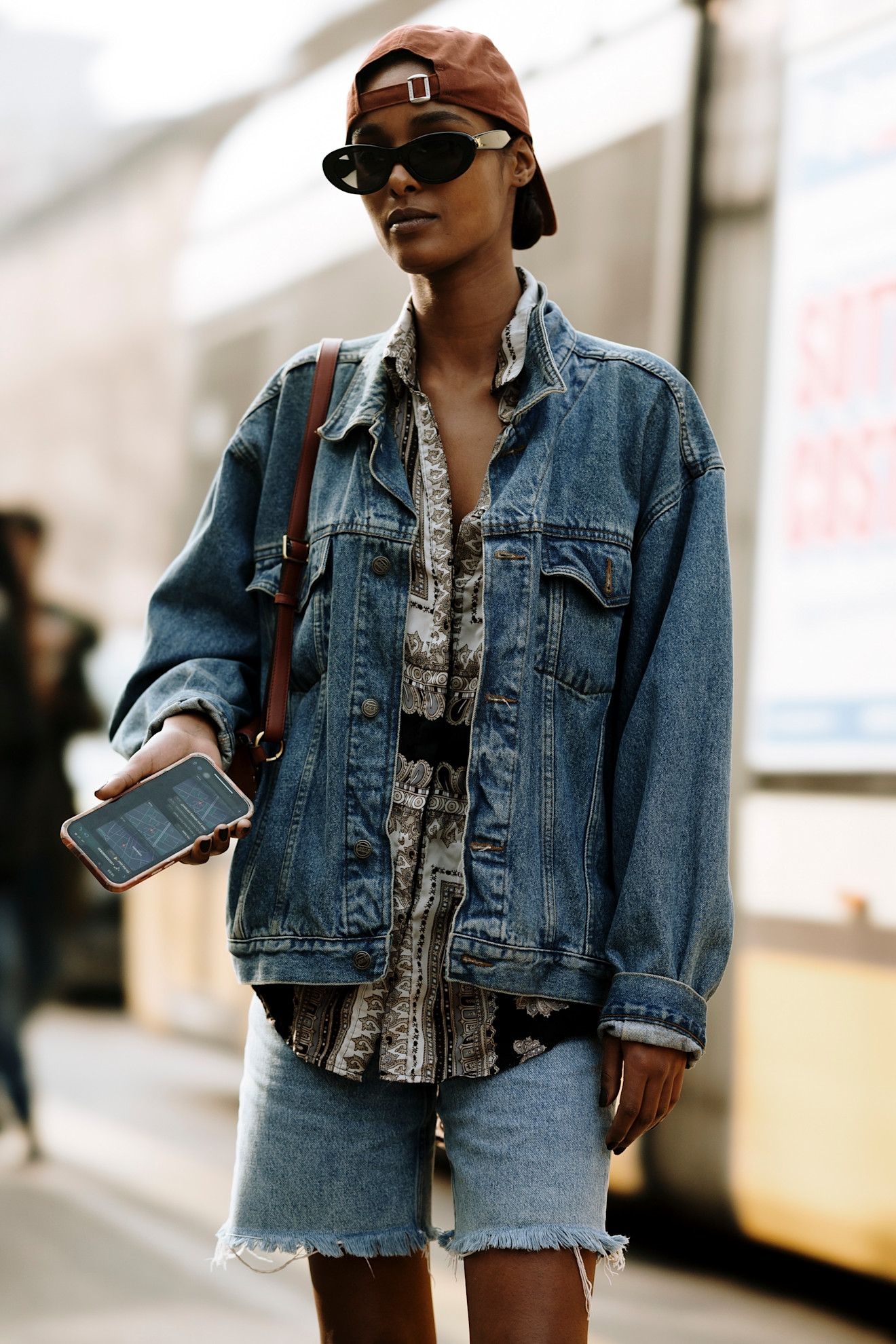 Tips Kombinasi Outfit Denim-on-Denim Supaya Tampil Stylish