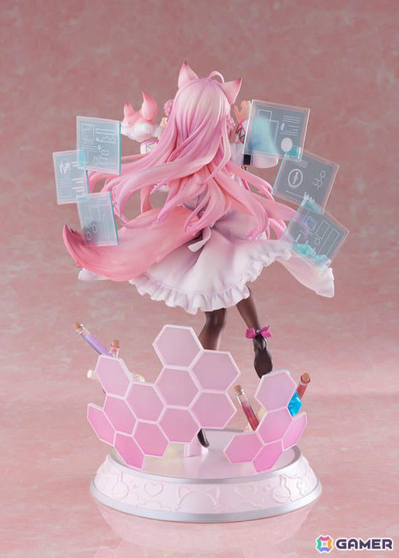 ホロライブより秘密結社holoXの研究者・博衣こよりさんが1/7スケール