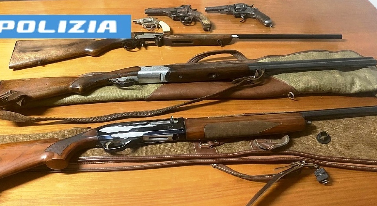Rottamazione Di Armi Nel Nisseno, La Polizia Ritira Altri 88 Fucili E 22 Pistole 658636bc 678e 49ca A66c 4a77b413681c - Foto 8