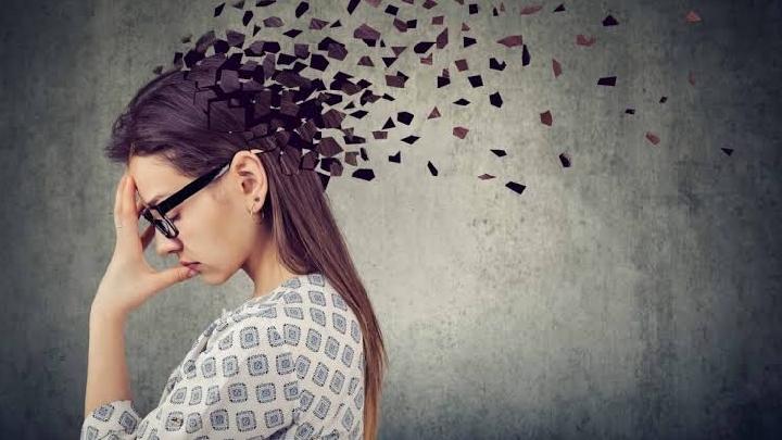 15 Faktor Risiko Demensia pada Usia Muda