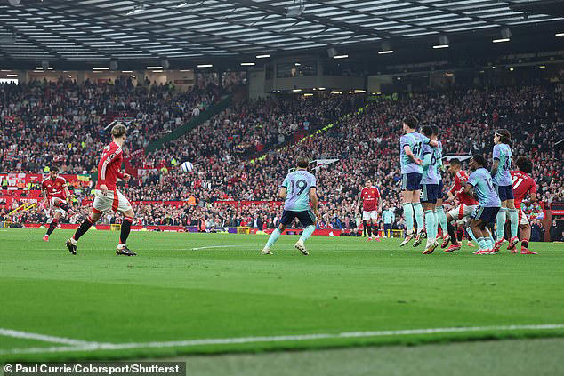 Man United 1-1 Arsenal: Declan Rice levels with fine strike after Bruno ...