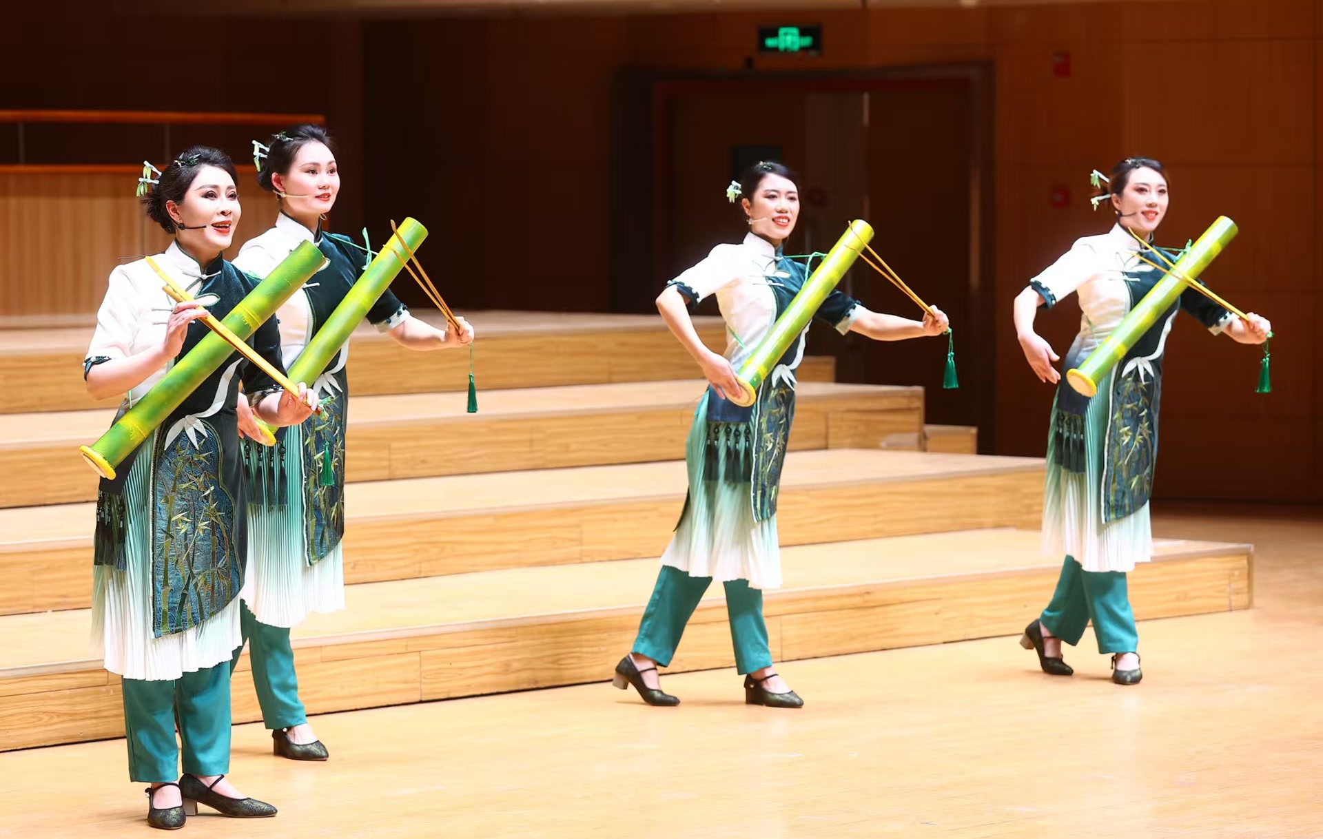 ���ֻᡶ�������ȥ���С���������軭�����ͼ