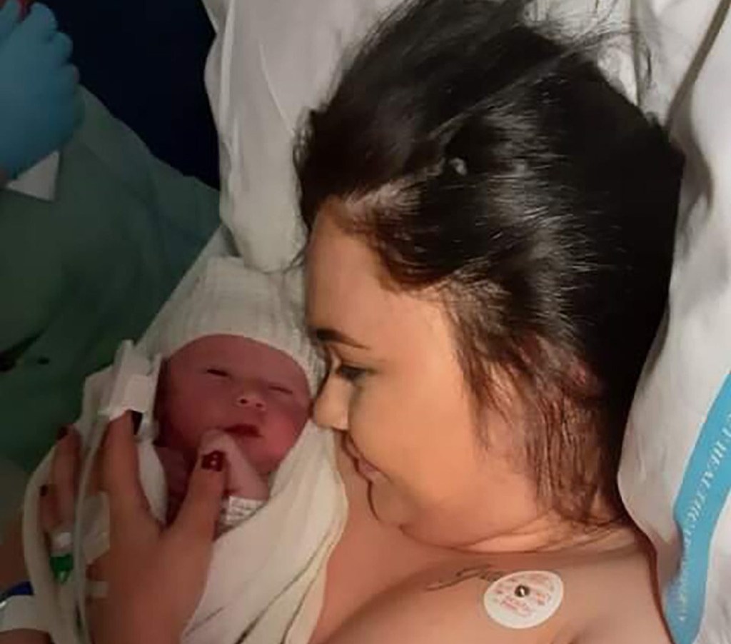 My baby never woke up after his first time co-sleeping