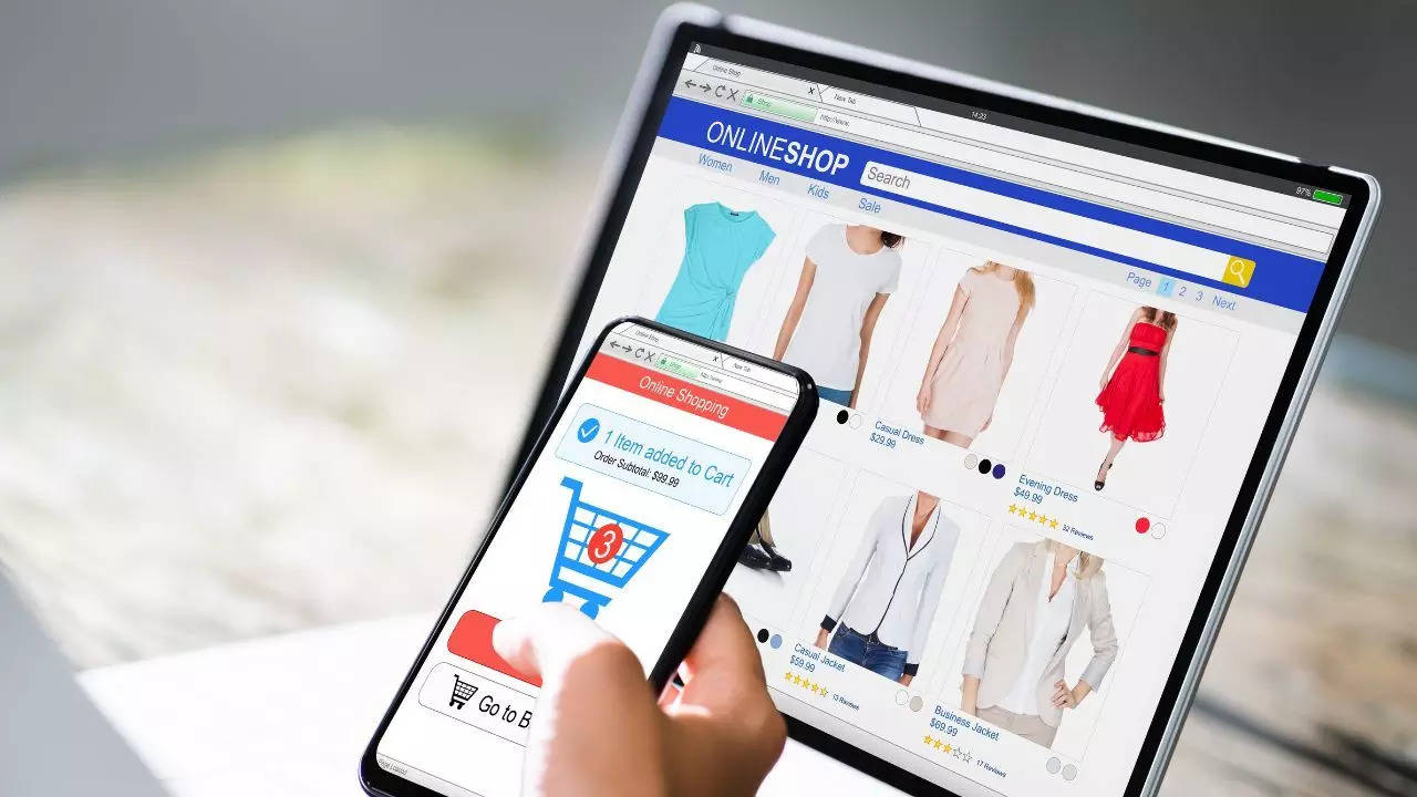 Логотип Shiptor