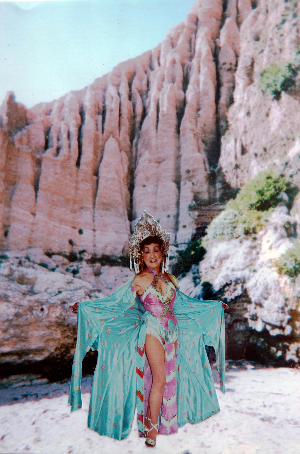 《女人世界》：92岁华裔舞者余金巧的灿烂人生和她的黄昏恋