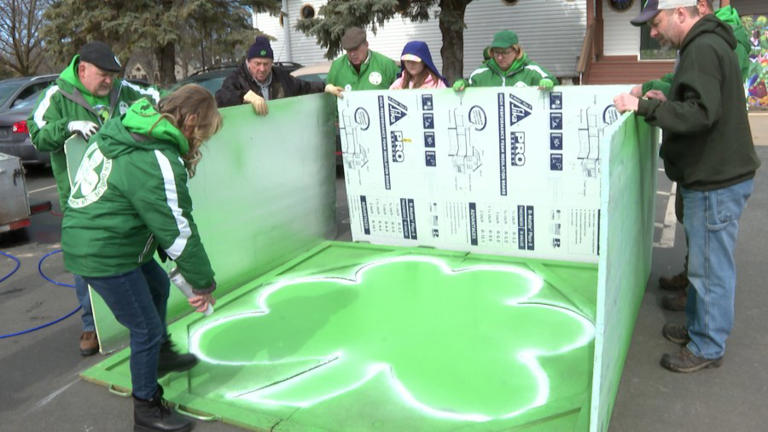 New London’s St. Patrick’s celebration starts with the painting of ...