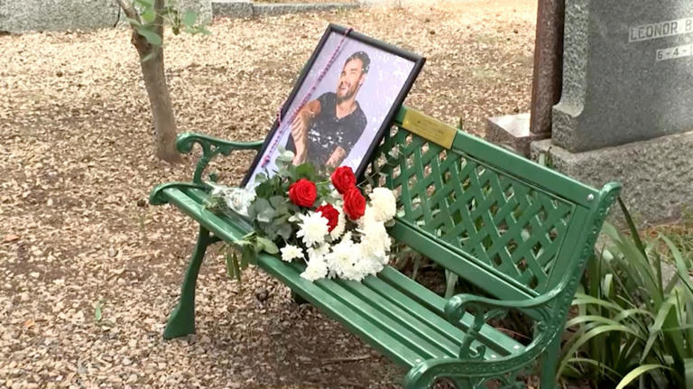 Liam Payne fans unveil memorial bench in Buenos Aires with tear-jerking ...