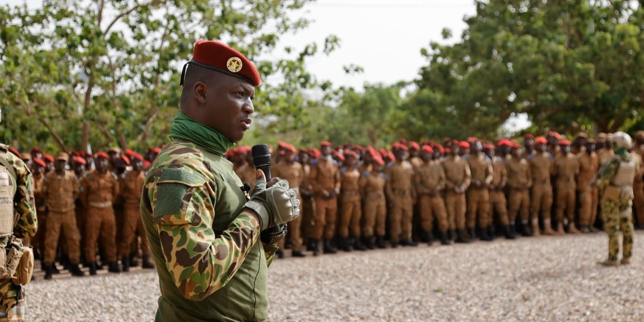 Violences ciblant les Peuls au Burkina Faso: Gouvernement dénie, Jihadistes profitent
