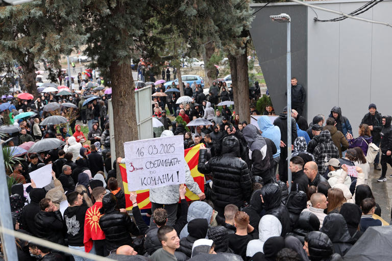 luka doncic jordan 4