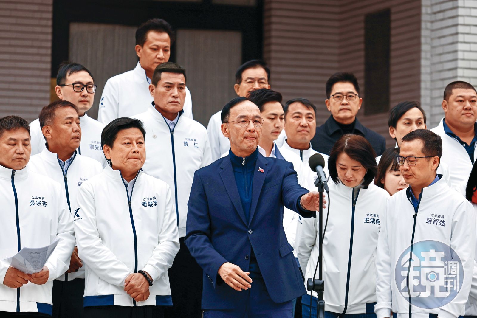 國民黨迎戰罷免浪潮，祭出反廢死、反戒嚴議題，力拚「公投綁罷免」。