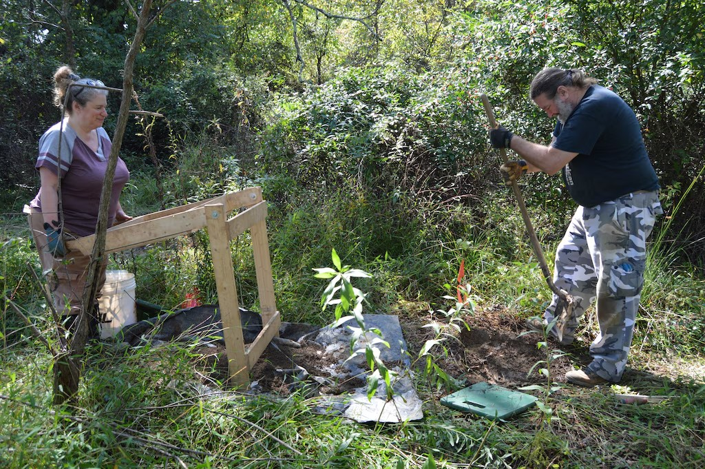 Ανασκαφή σε μία από τις τάφρους (Φωτογραφία: Zachary Singer).