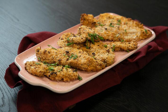 Filé de frango empanado Foto: ALEX SILVA