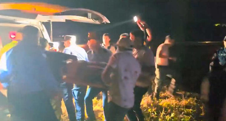 Rescue operations underway in the aftermath of a plane crash in location given as Roatan, Bay Islands, Honduras in this screengrab from a handout video, date given as March 17, 2025. Policia Nacional de Honduras/Handout via REUTERS