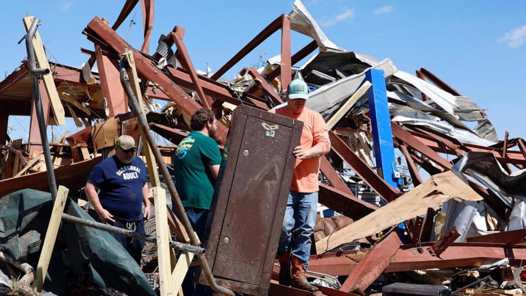 2 young brothers among at least 42 deaths as tornadoes swept US