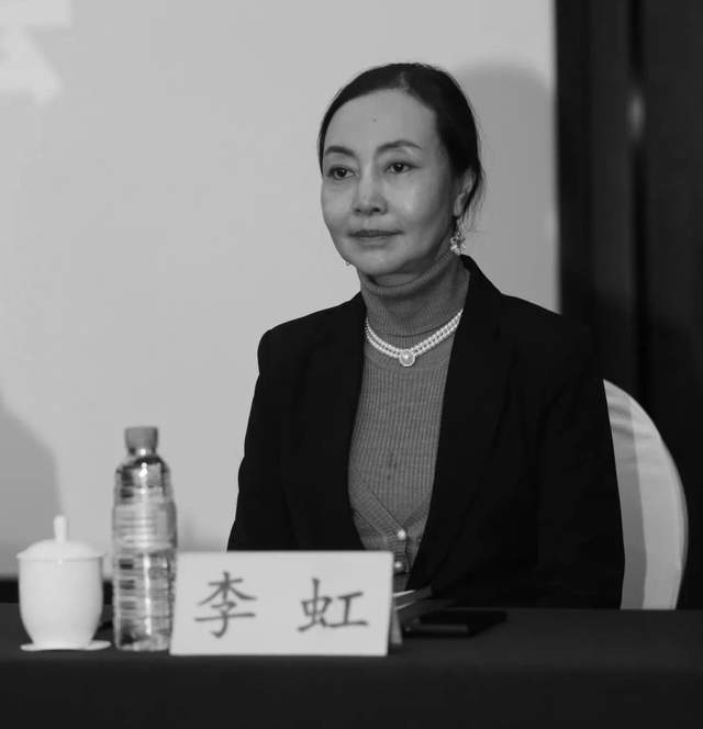 ����֪���赸��ʦ���ȥ������59�꣬���������ӣ�����������С��