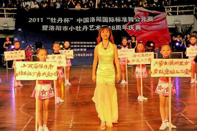 ����֪���赸��ʦ���ȥ������59�꣬���������ӣ�����������С��