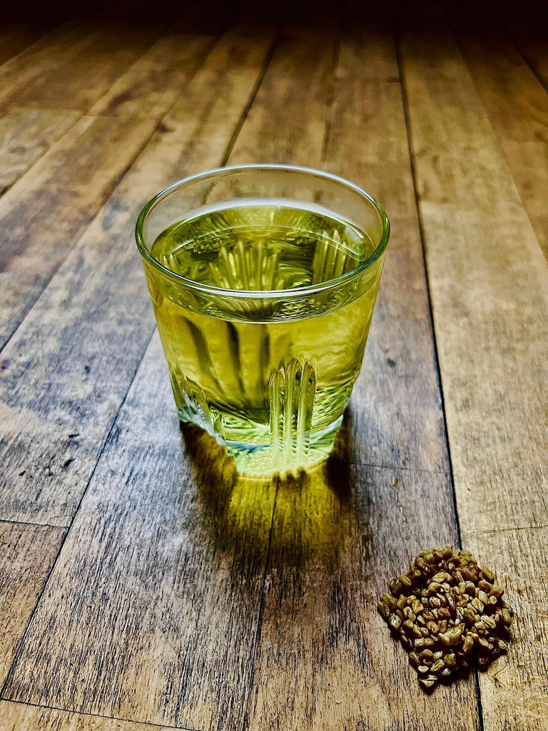 Morning Detox Drink For Glowing Skin