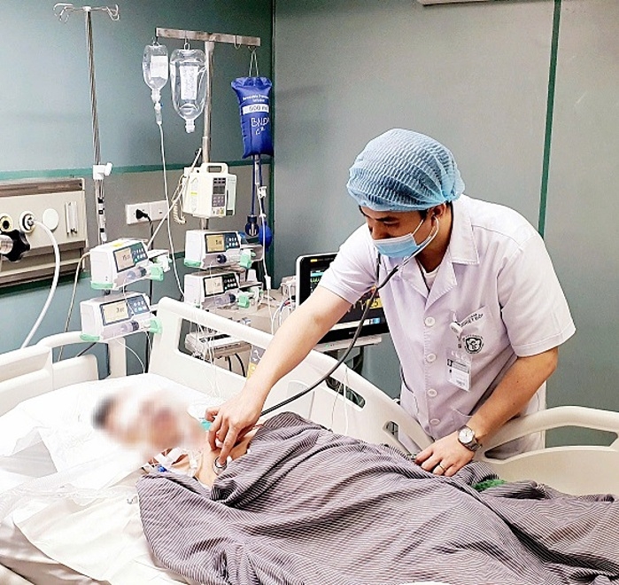 Ba nhóm người lớn cần phòng sởi