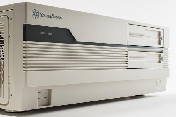 SONYレトロあえてWindows7で昔のパソコン