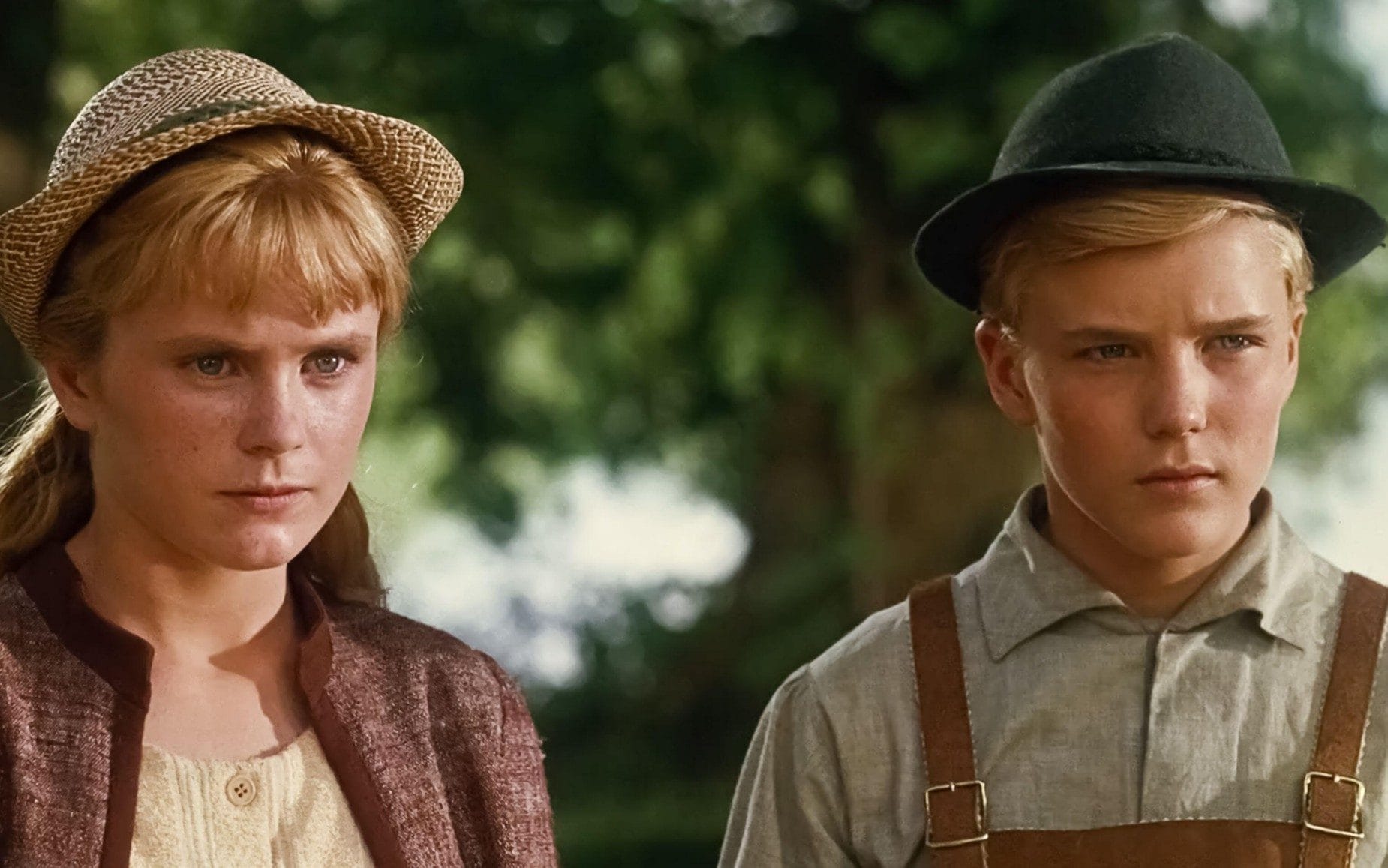 Heather Menzies and Nicholas Hammond - LANDMARK MEDIA / Alamy Stock Photo