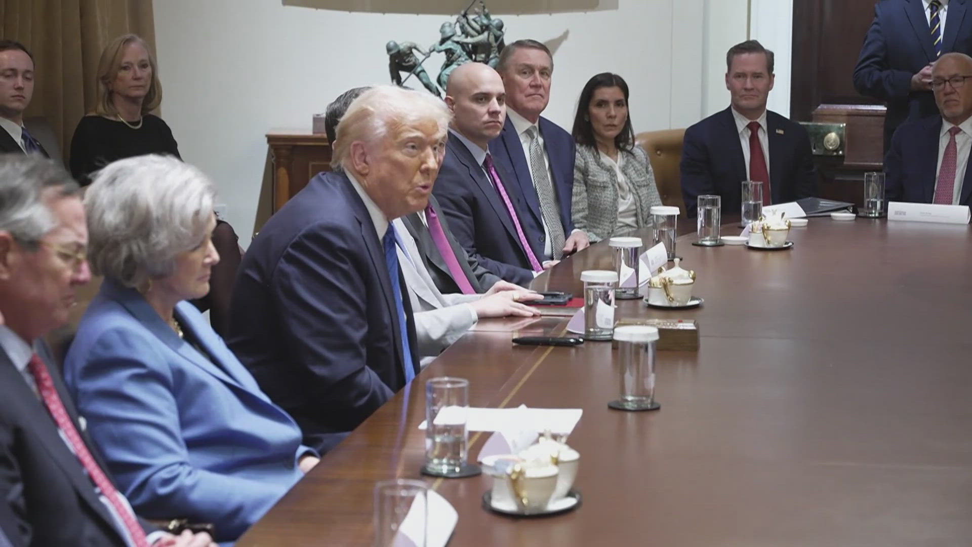 Congress demands answers for leaked military intel(01)