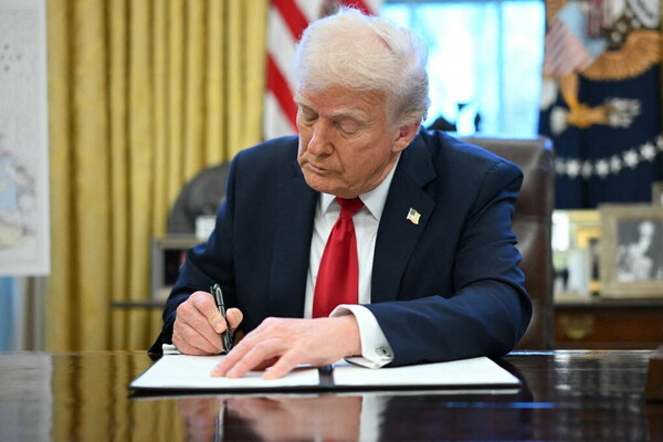 Trump annuncia dazi del 25% sulle auto non prodotte negli Stati Uniti