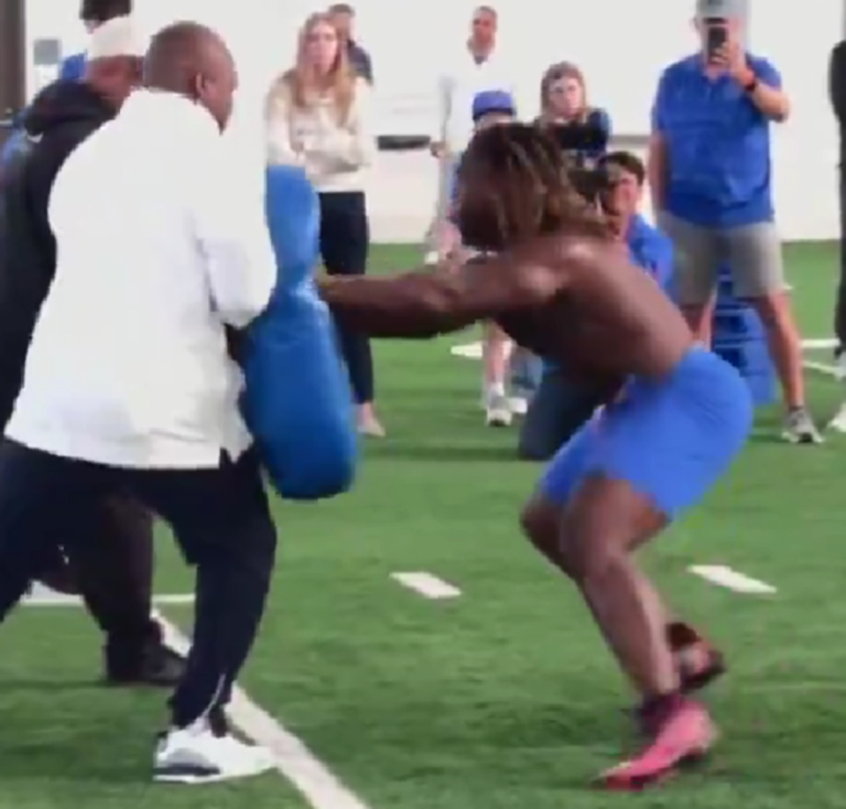 cowboys-target-ashton-jeanty-flexes-physique-in-video-going-viral