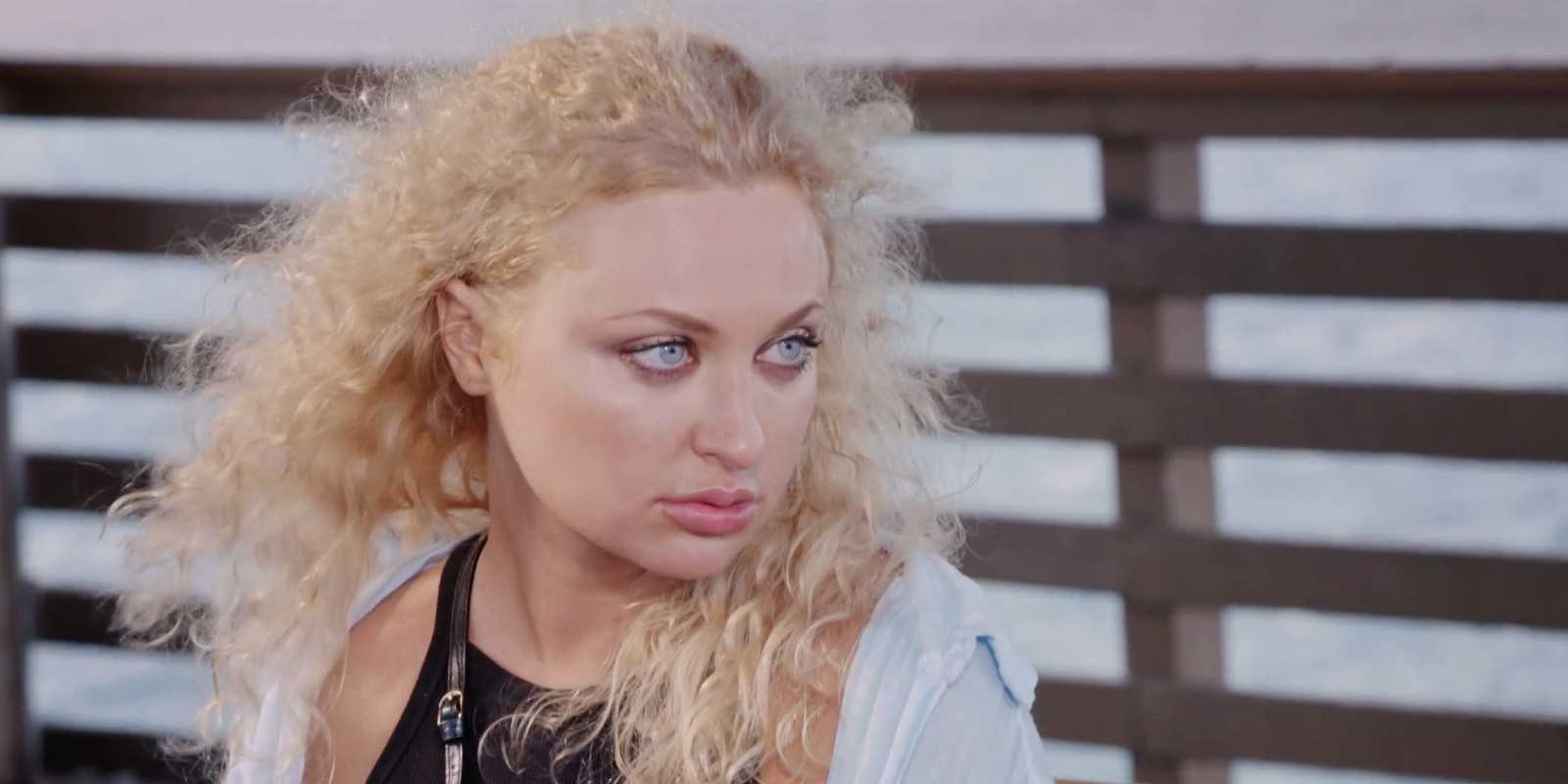 Natalie Mordovtseva 90 Day The Single Life crying and looking sideways