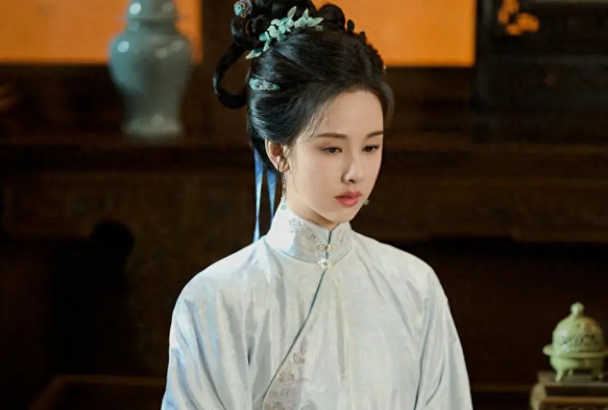 《雁回时》竟隐藏《巴啦啦小魔仙》中的主演，出场自带不好惹气场