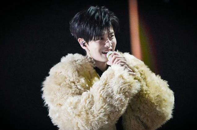 �μ�����ս���ֽڣ��ӹ�ż�絽live��̨����˿�ڴ����������飡