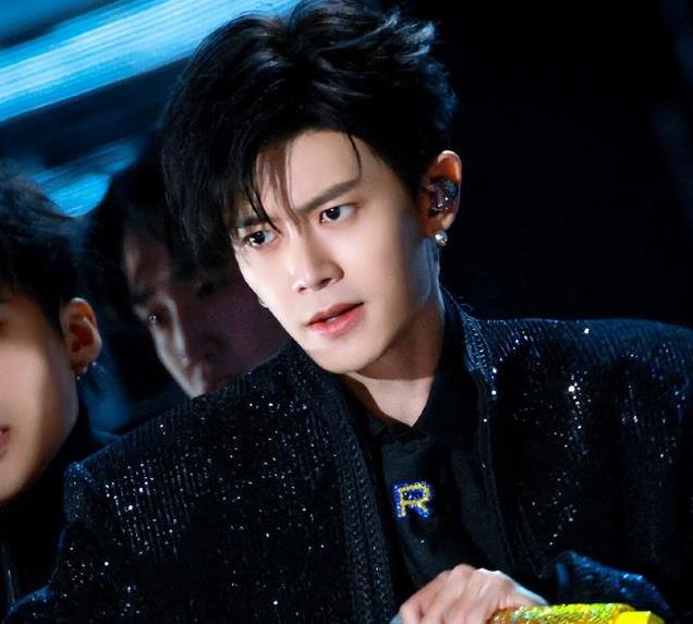 �μ�����ս���ֽڣ��ӹ�ż�絽live��̨����˿�ڴ����������飡